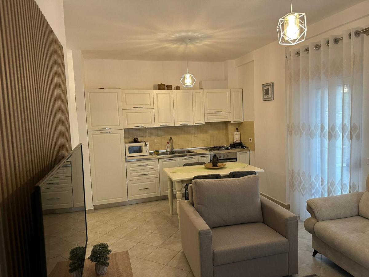 Sibora'S Apartment Golem  Extérieur photo